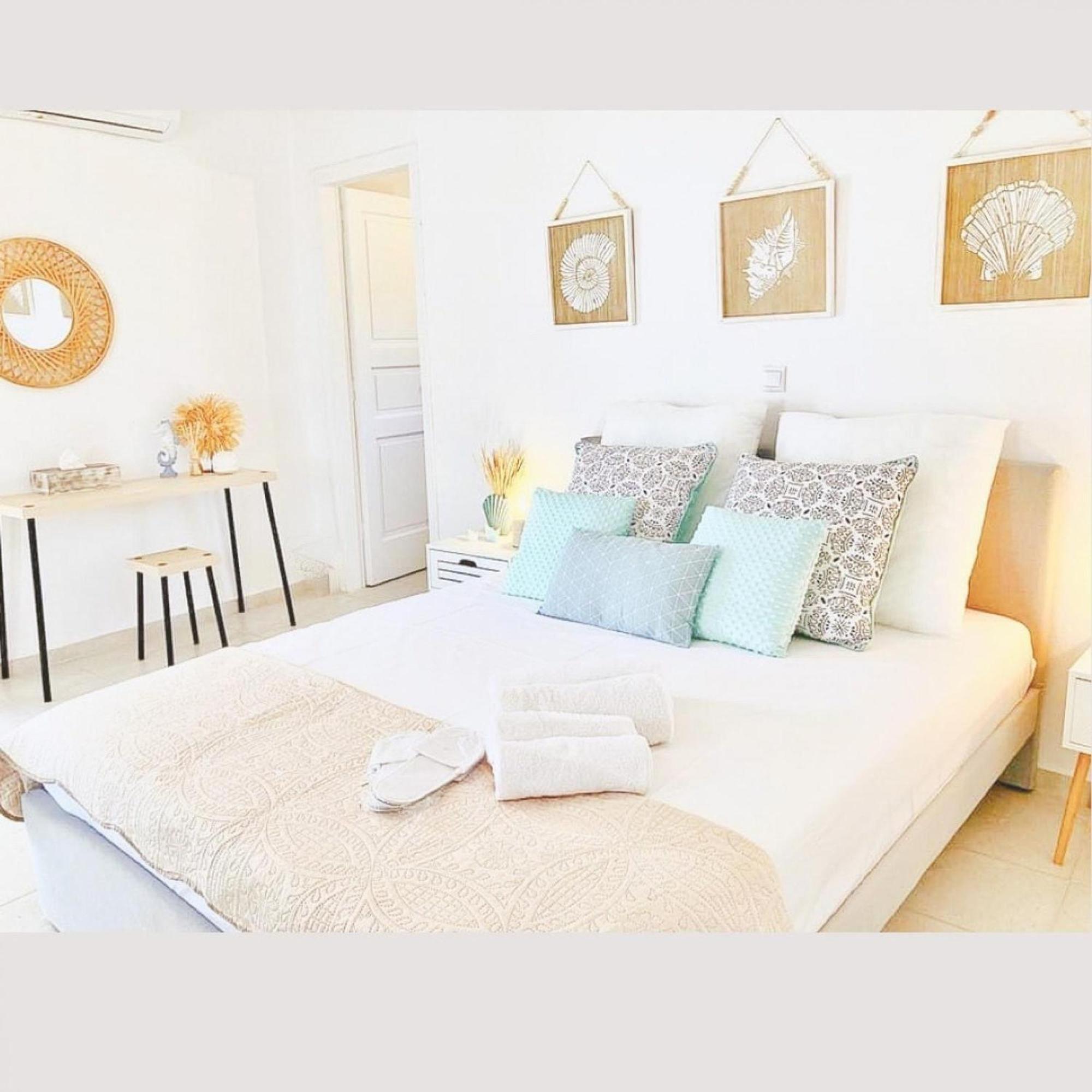 Naira Family Suites Mykonos Mykonos Town Bagian luar foto